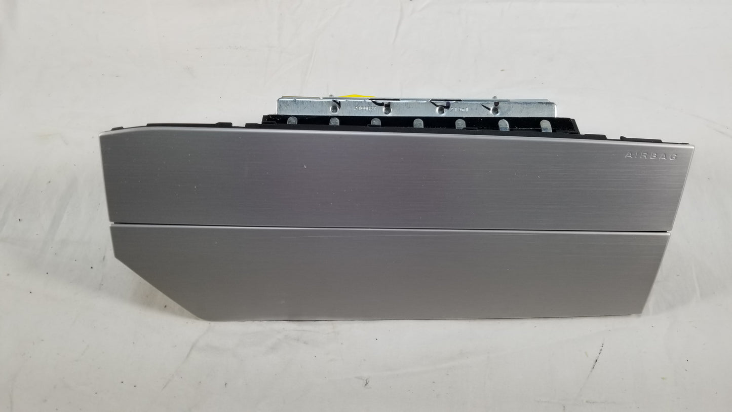 2010-2012 Ford Mustang Passenger Right Front Airbag Module CR3Z-63044A74-BE