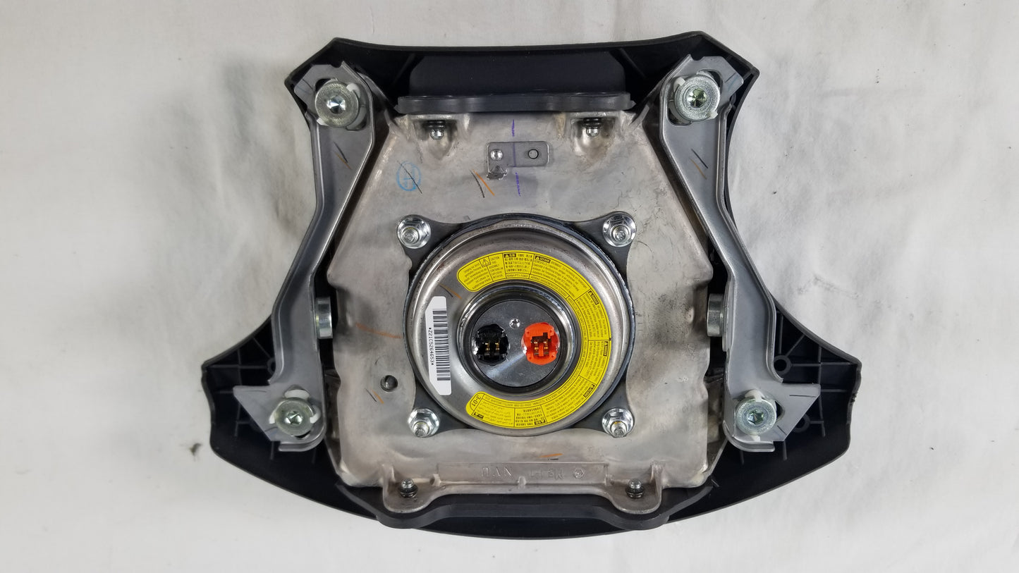 2004-2007 Toyota Highlander Driver Steering Wheel Airbag 45130-48140-B0