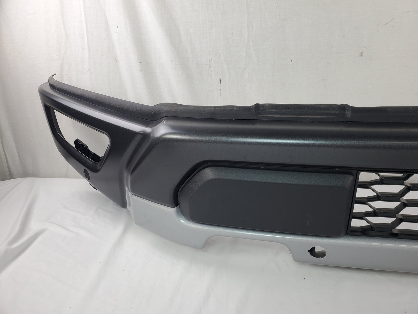 2021-2023 Ford F-150 Raptor New Take Off Genuine Front Bumper