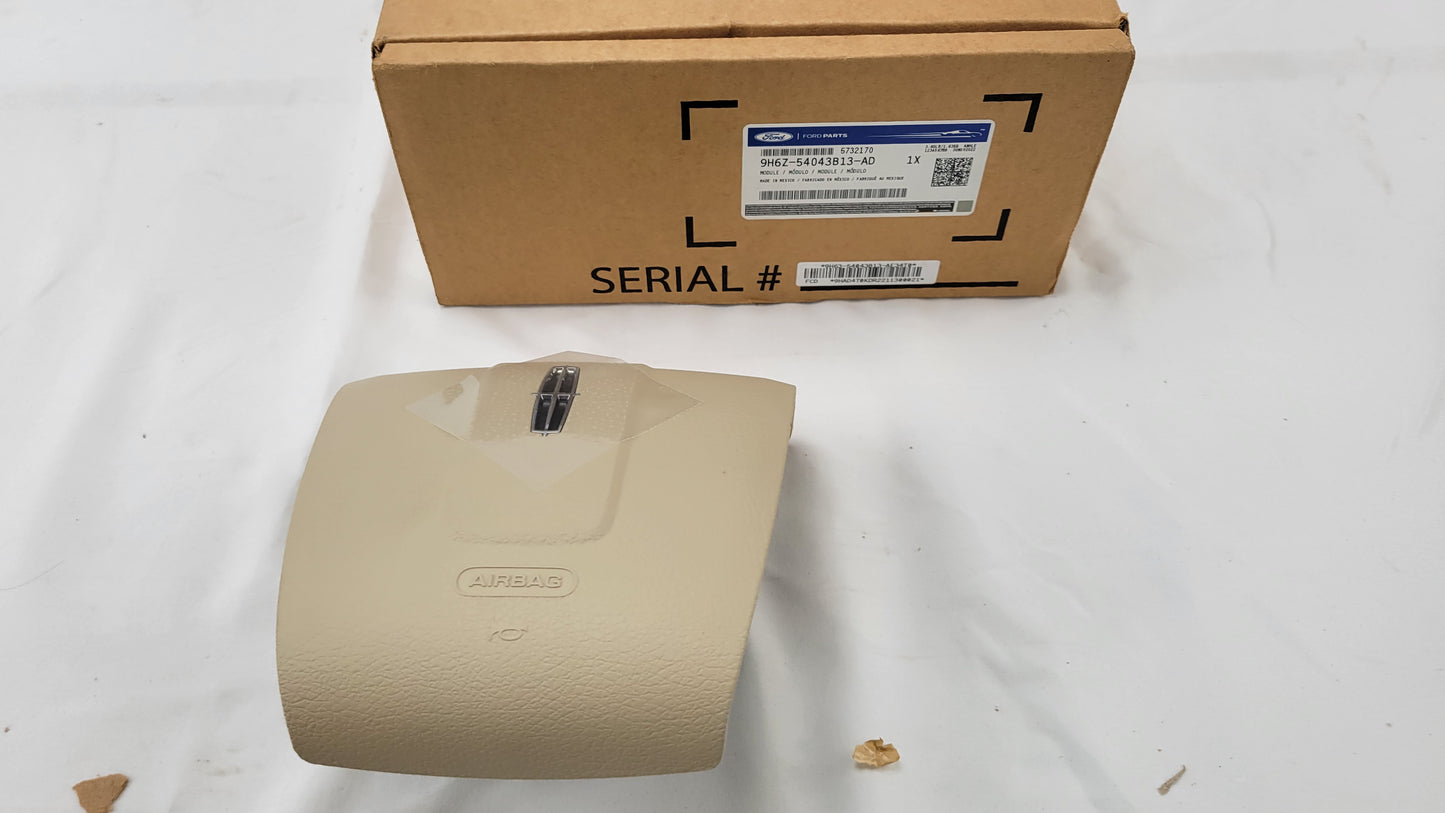 2010-2012 Lincoln MKZ Steering Wheel Airbag Left Front OEM