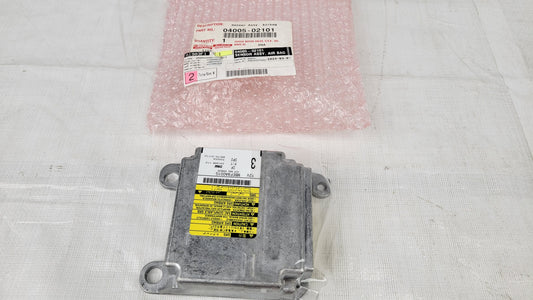 New Genuine 2003-2004 Toyota Corolla Matrix Airbag Module SRS 04005-02101