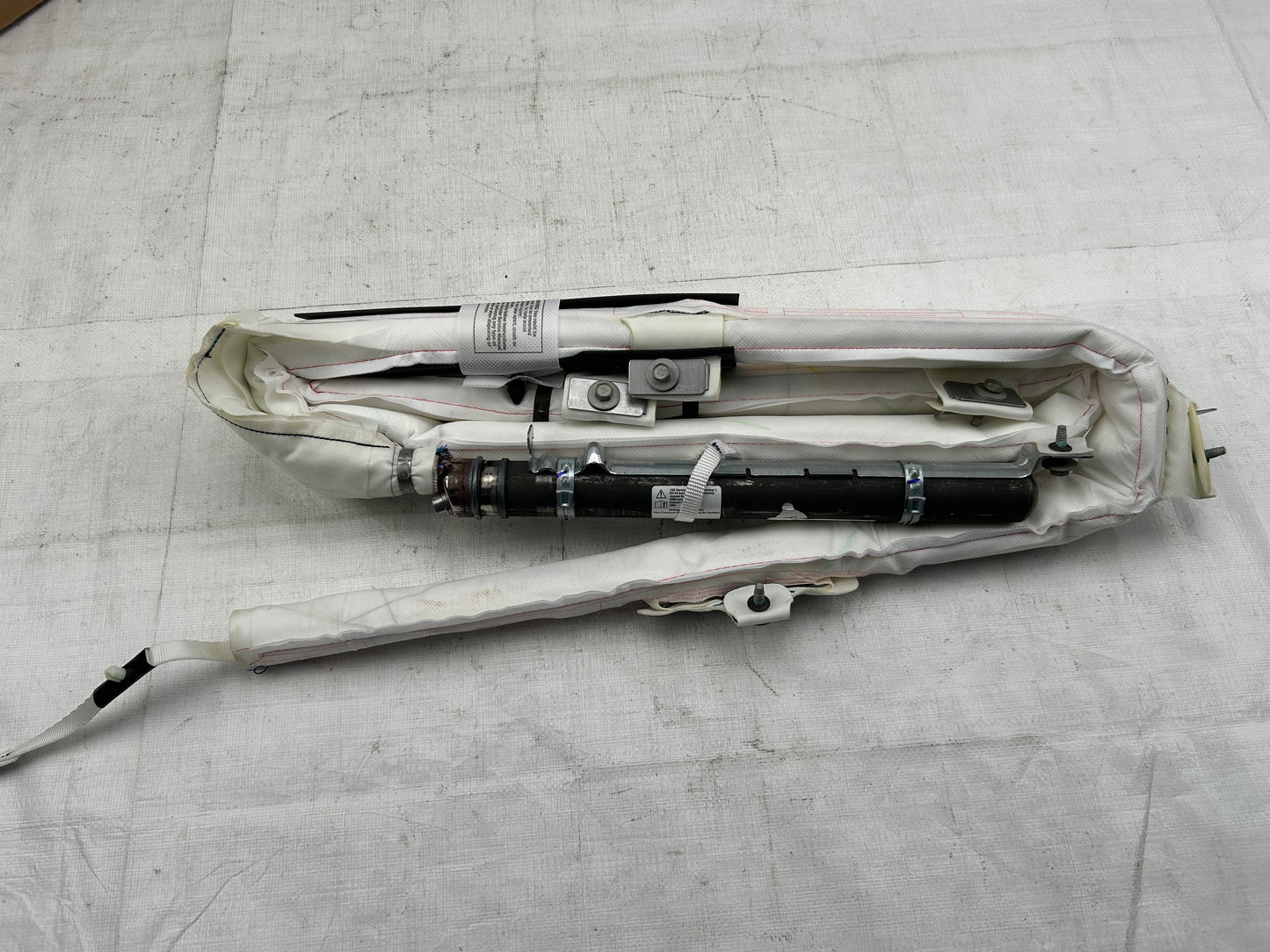 Genuine 2015-2016 RAM 2500 3500 MEGA Cab Right Side Curtain Airbag CSSLY555AA