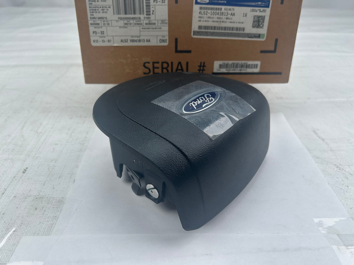 NEW Ford OEM 2004-2006 Ranger Left Driver Steering Wheel Airbag 4L5Z-10043B13-AA