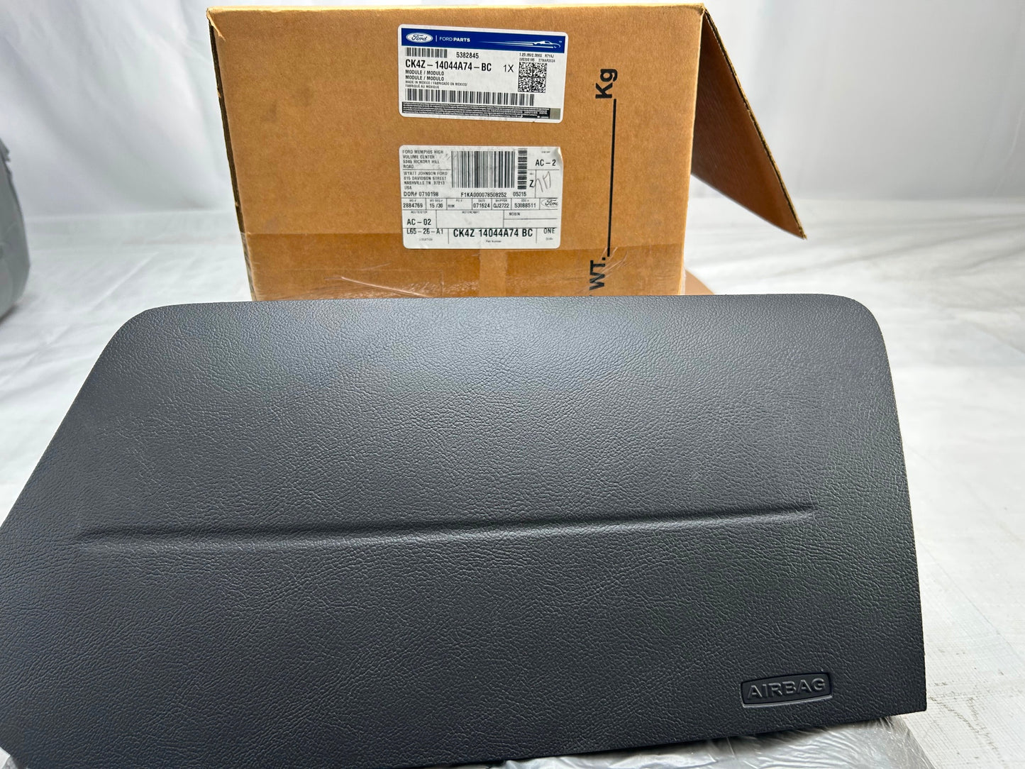 New Genuine 2015-2019 Ford Transit Right Dash Airbag CK4Z-14044A74-BC