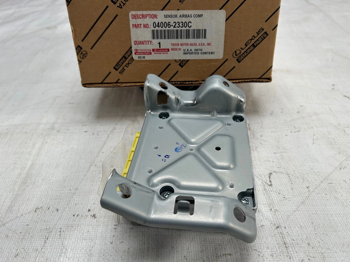 NEW Genuine 2005-2006 Toyota Sequoia OEM Airbag Module Sensor 04006-2330C